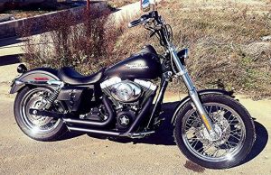 Sacoche Myleatherbikes Harley Dyna Street Bob_63